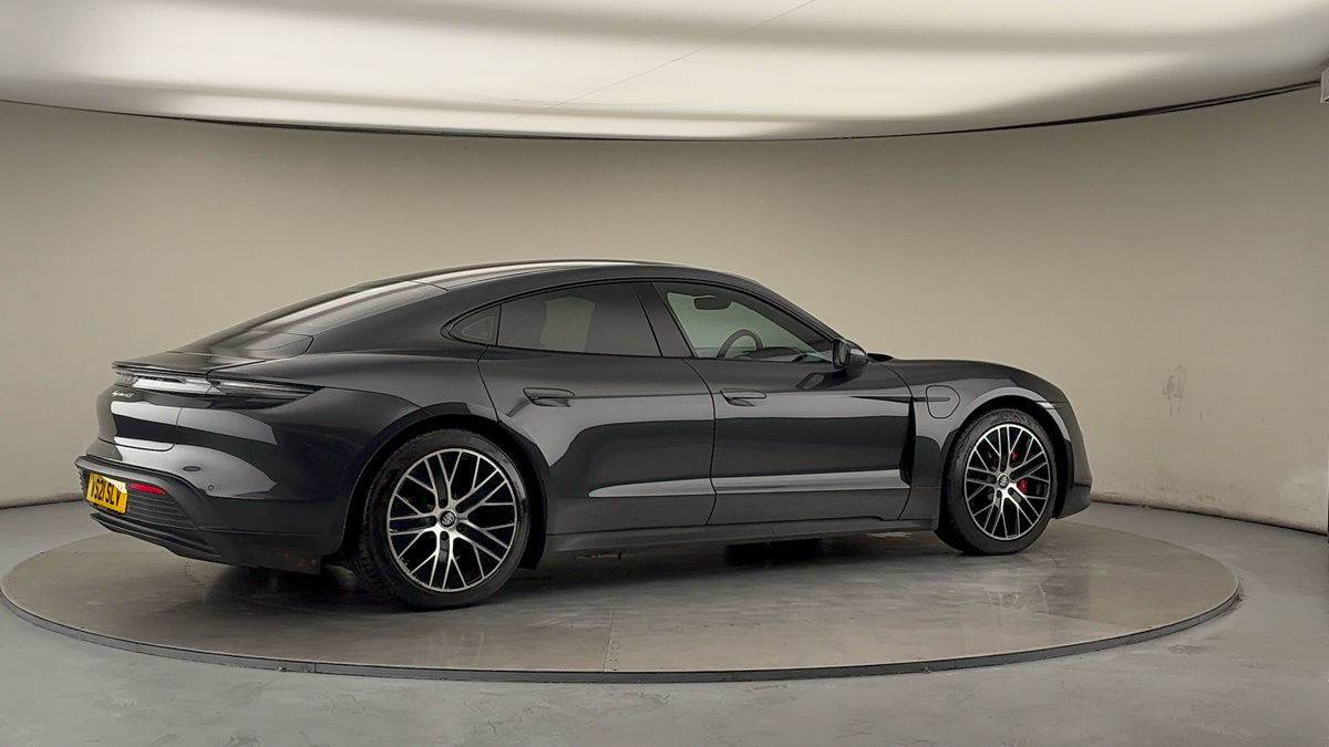 Used Porsche Taycan 2021 for sale - 76630372: Photo 42