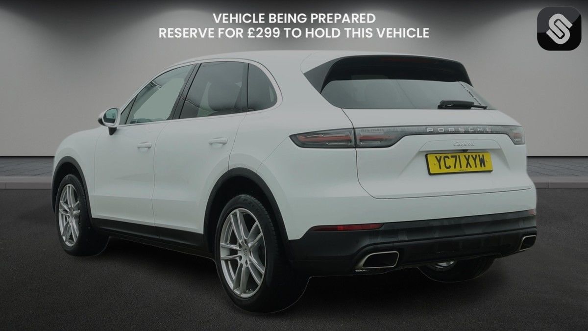 Used Porsche Cayenne 2021 for sale - 77668177: Photo 3