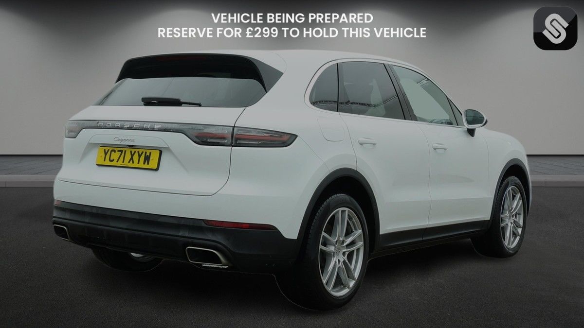 Used Porsche Cayenne 2021 for sale - 77668177: Photo 4