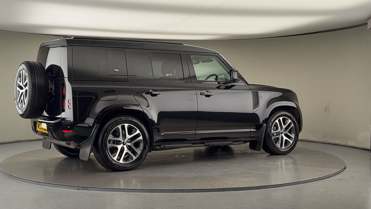 Used Land Rover Defender 110 2024 for sale - 76974104: Photo 38