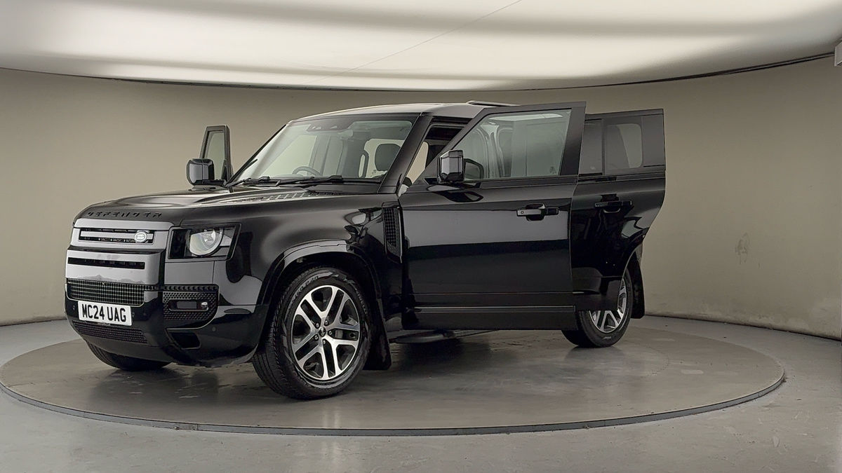 Used Land Rover Defender 110 2024 for sale - 76974104: Photo 49