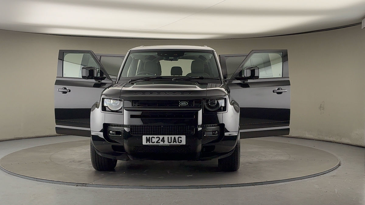 Used Land Rover Defender 110 2024 for sale - 76974104: Photo 51