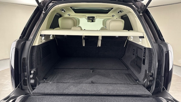 Used Land Rover Range Rover 2025 for sale - 76163839: Photo 11