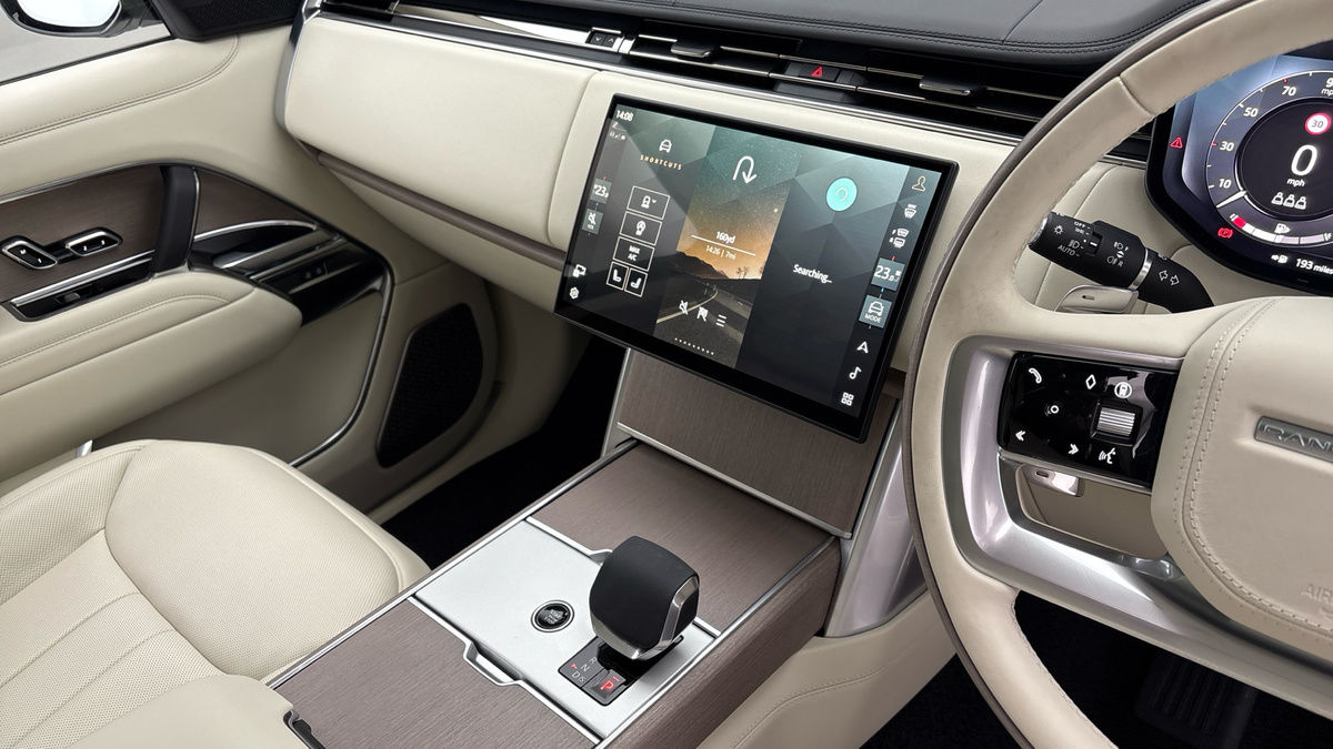 Used Land Rover Range Rover 2025 for sale - 76163839: Photo 18