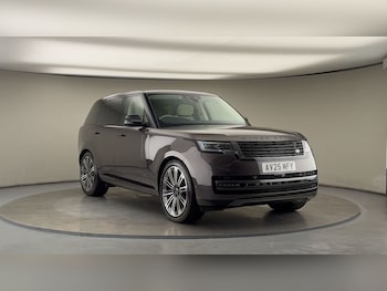 2025 - 4.4 P530 V8 Autobiography SUV 5dr Petrol Auto 4WD Euro 6 (s/s) (530 ps)