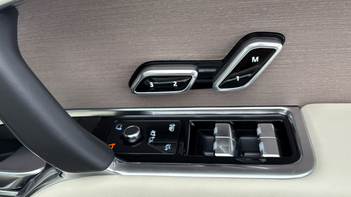 Used Land Rover Range Rover 2025 for sale - 76163839: Photo 27