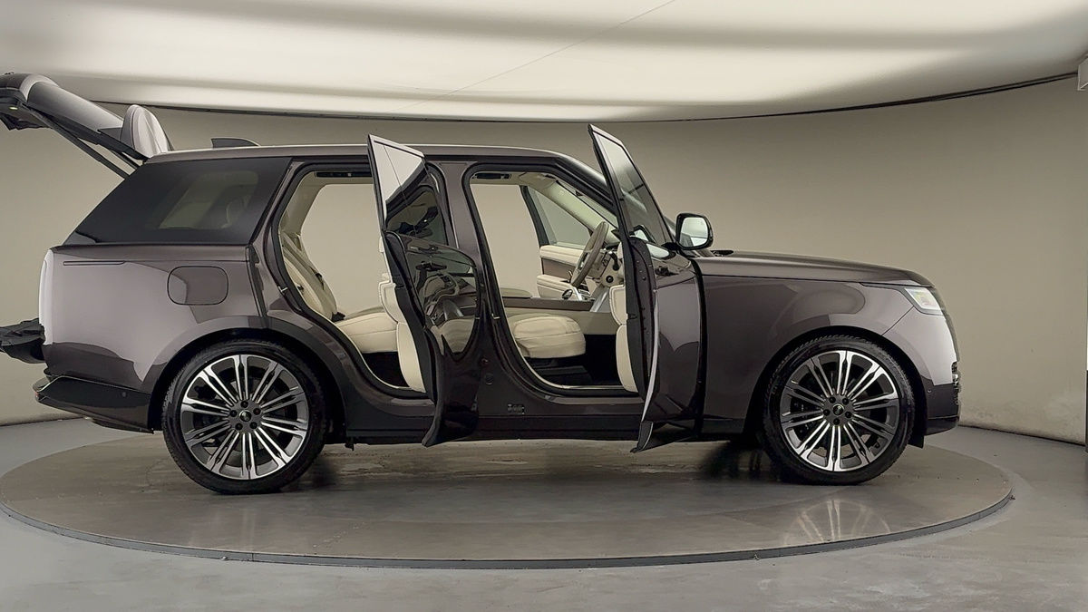 Used Land Rover Range Rover 2025 for sale - 76163839: Photo 66