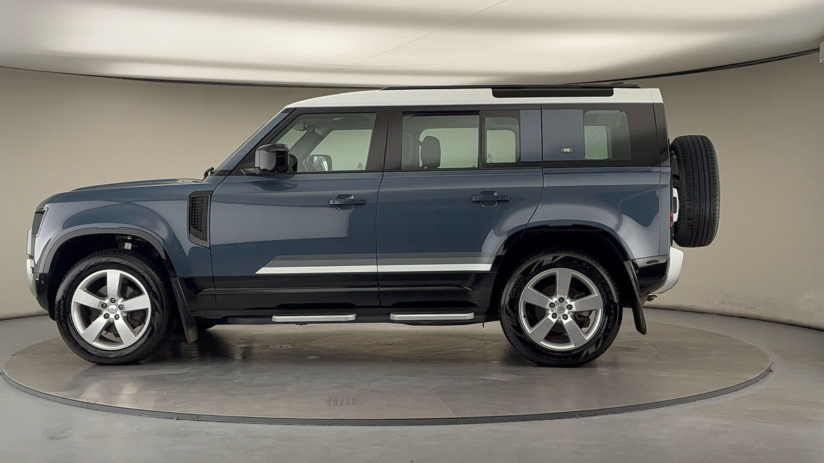 Used Land Rover Defender 110 2023 for sale - 76292318: Photo 28