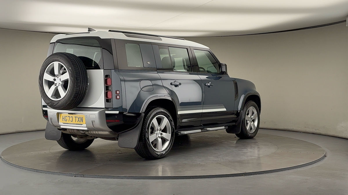 Used Land Rover Defender 110 2023 for sale - 76292318: Photo 40