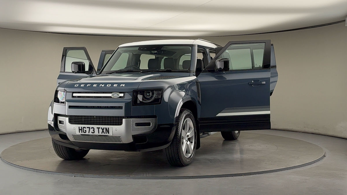 Used Land Rover Defender 110 2023 for sale - 76292318: Photo 51