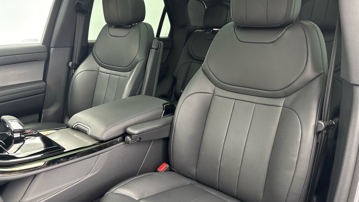 Used Land Rover Range Rover Sport 2025 for sale - 76334544: Photo 7