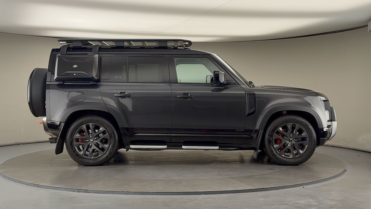 Used Land Rover Defender 110 2021 for sale - 76334562: Photo 16