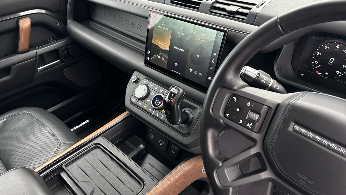 Used Land Rover Defender 110 2021 for sale - 76334562: Photo 18