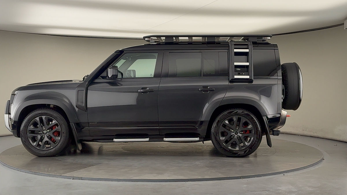 Used Land Rover Defender 110 2021 for sale - 76334562: Photo 31