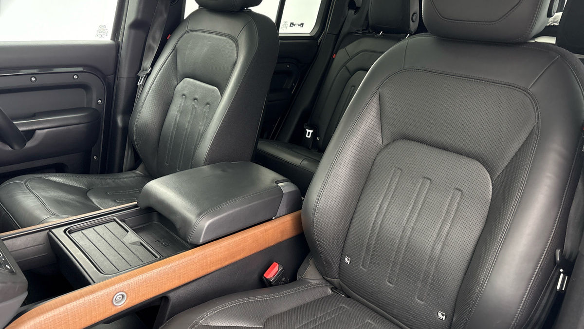 Used Land Rover Defender 110 2021 for sale - 76334562: Photo 7