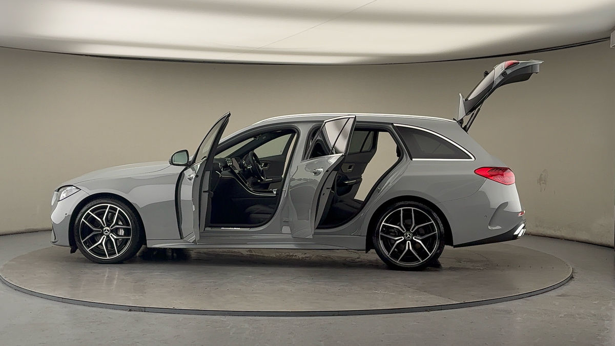 Used Mercedes-Benz C Class 2025 for sale - 77277063: Photo 46