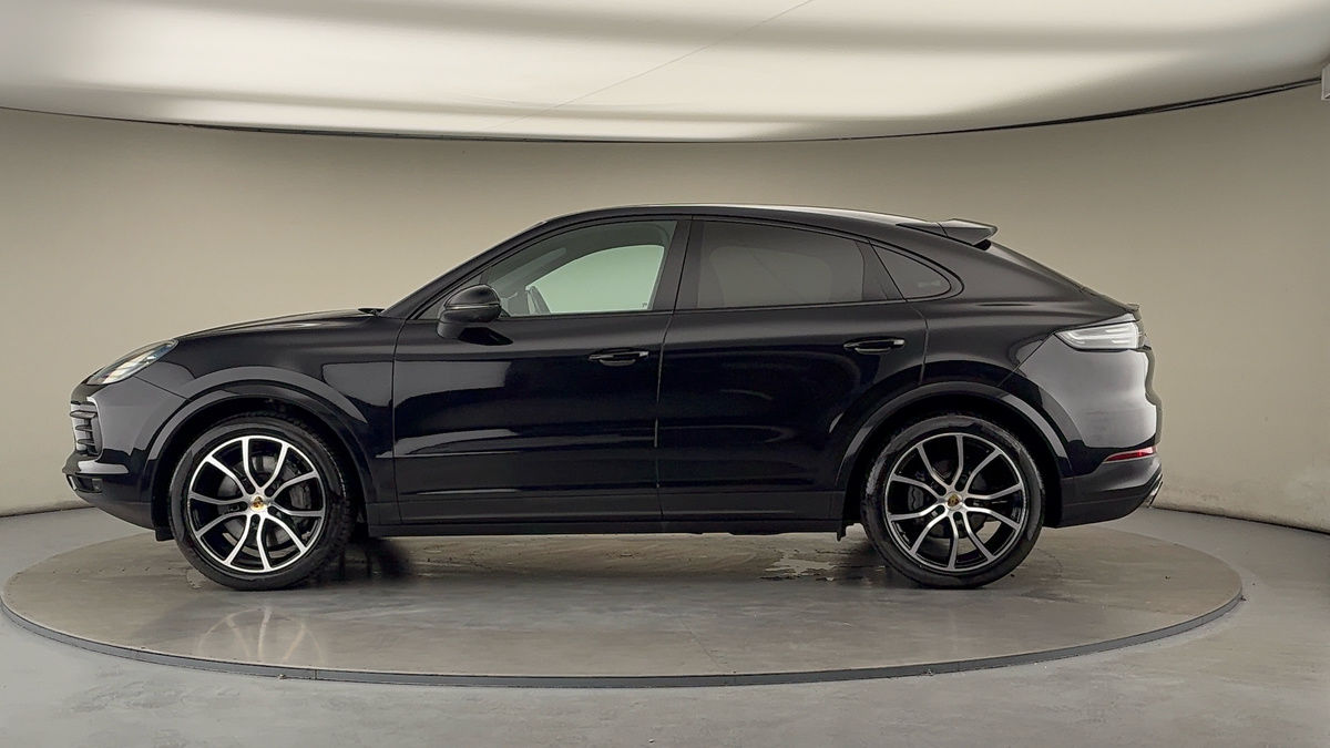 Used Porsche Cayenne 2021 for sale - 75704604: Photo 15