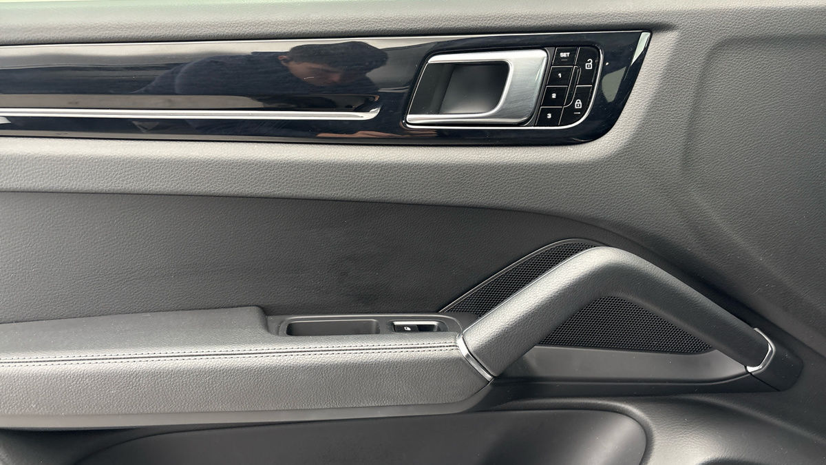 Used Porsche Cayenne 2021 for sale - 75704604: Photo 19