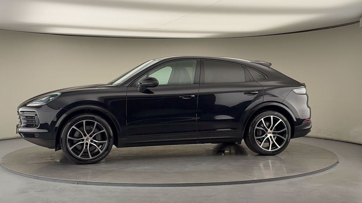 Used Porsche Cayenne 2021 for sale - 75704604: Photo 31