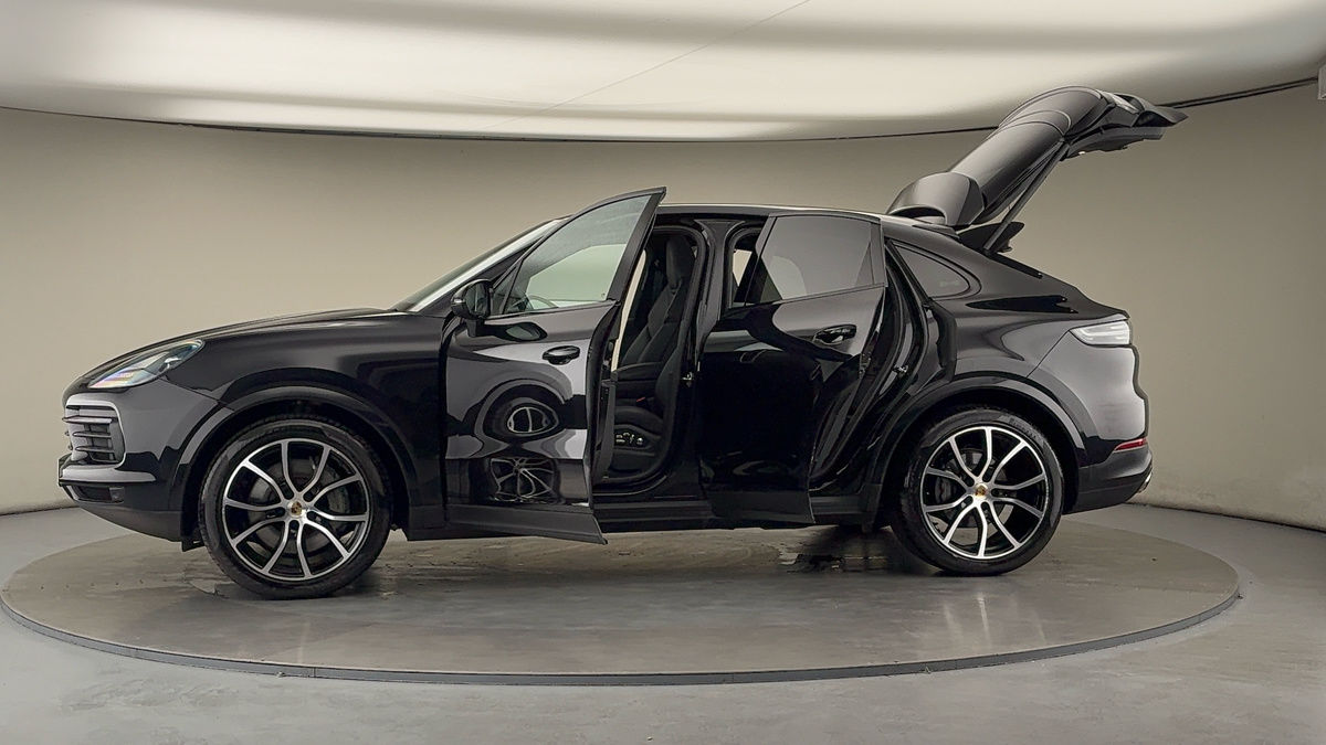 Used Porsche Cayenne 2021 for sale - 75704604: Photo 50