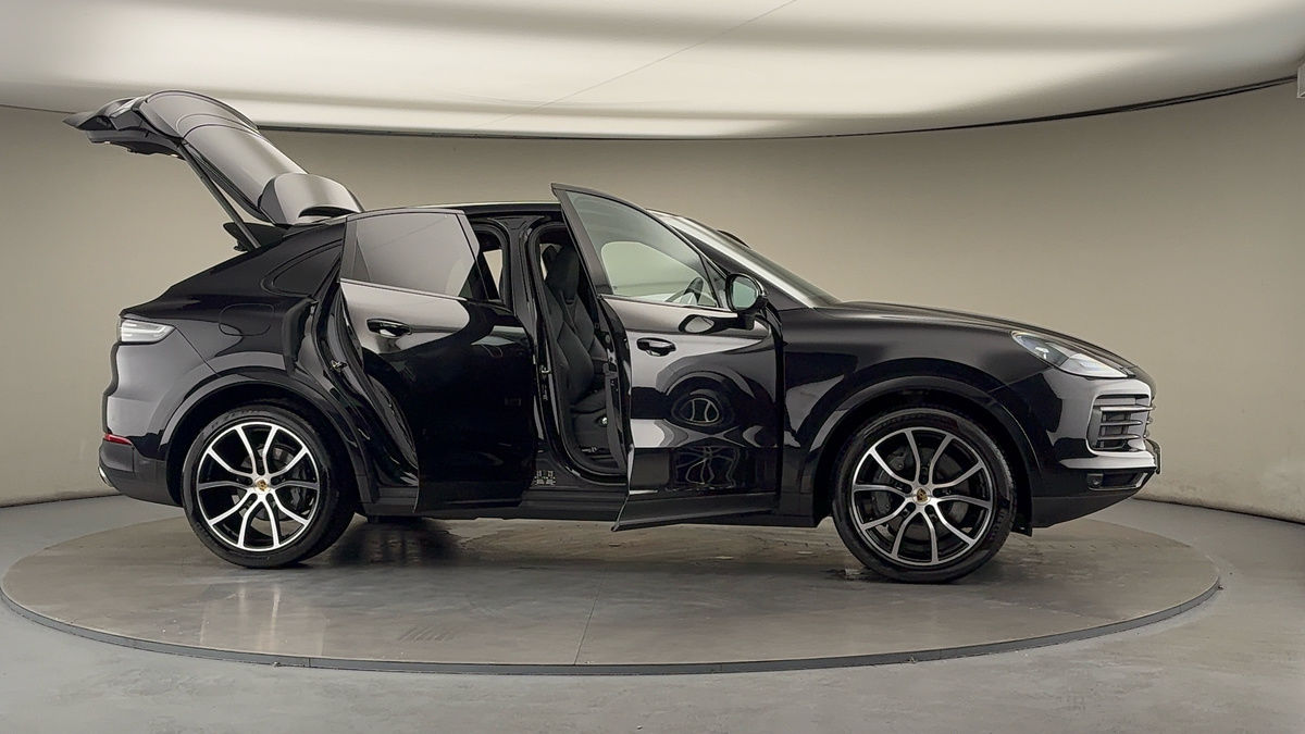 Used Porsche Cayenne 2021 for sale - 75704604: Photo 58