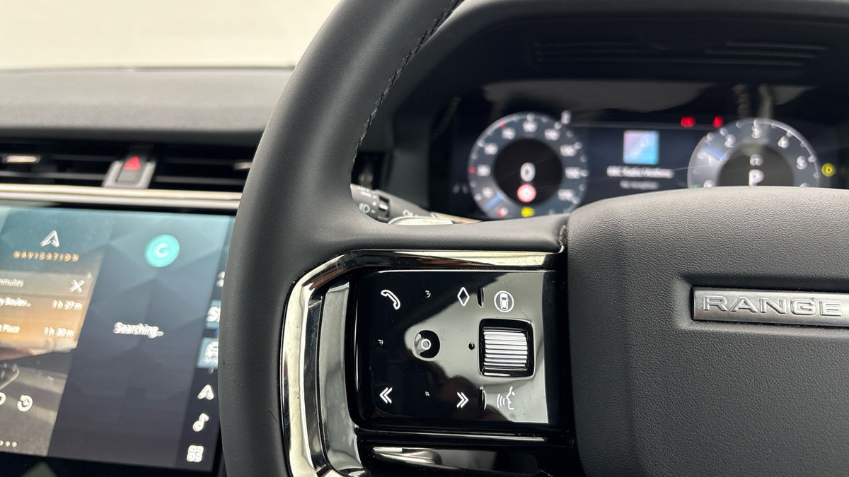 Used Land Rover Range Rover Evoque 2025 for sale - 78111590: Photo 13