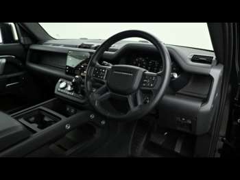 Used Land Rover Defender 110 2023 for sale - 74766001: Photo