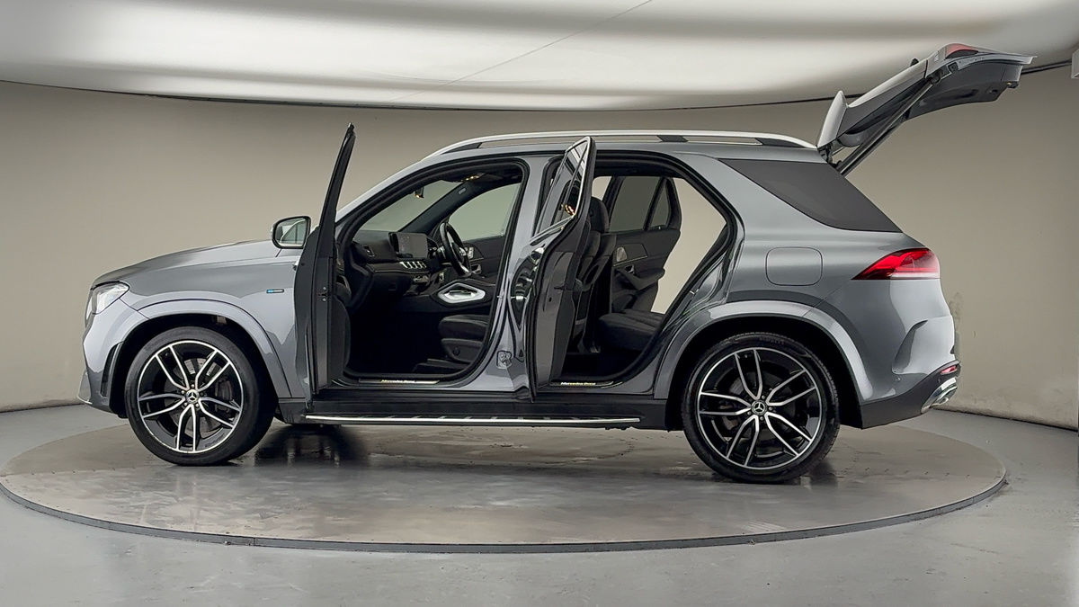 Used Mercedes-Benz GLE 2021 for sale - 76583099: Photo 48