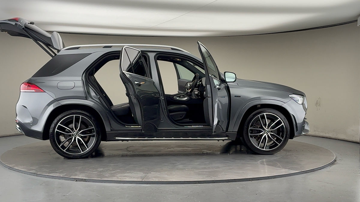 Used Mercedes-Benz GLE 2021 for sale - 76583099: Photo 58