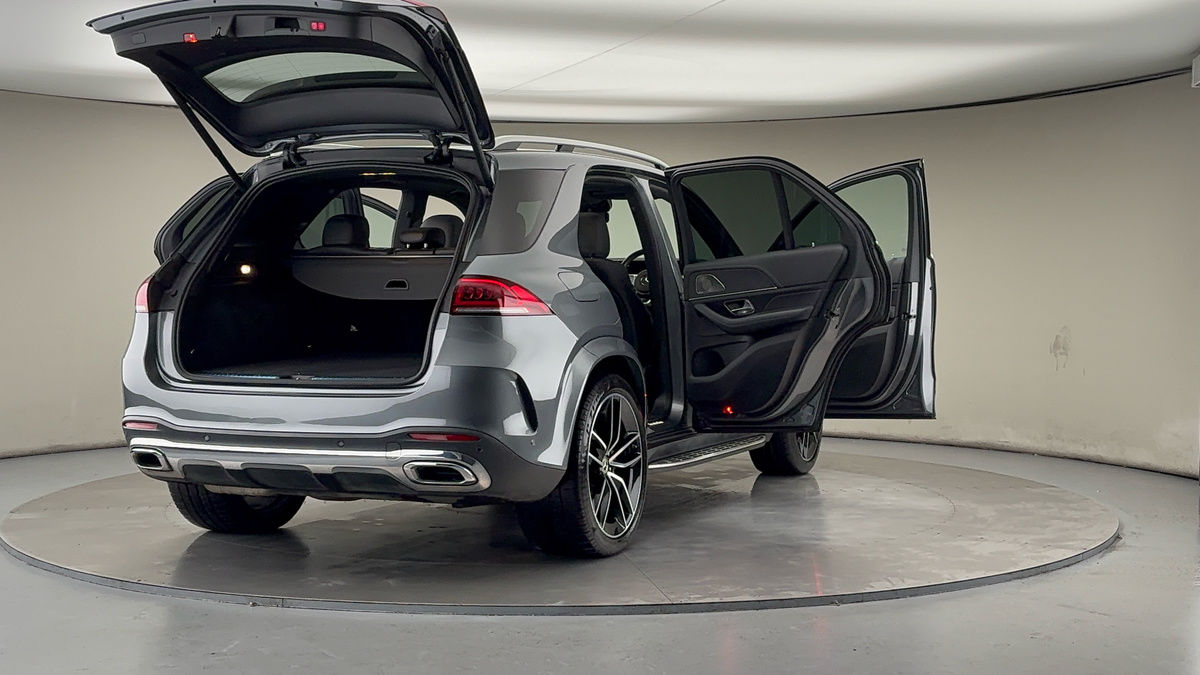 Used Mercedes-Benz GLE 2021 for sale - 76583099: Photo 61