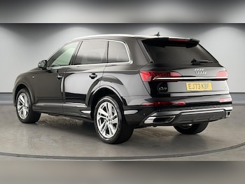 Used Audi Q7 2023 for sale - 78426967: Photo