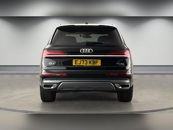 Used Audi Q7 2023 for sale - 78426967: Photo