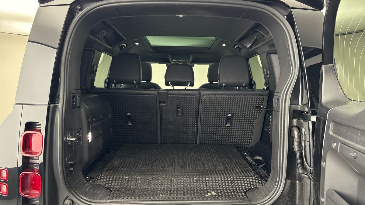Used Land Rover Defender 2022 for sale - 77595027: Photo 11