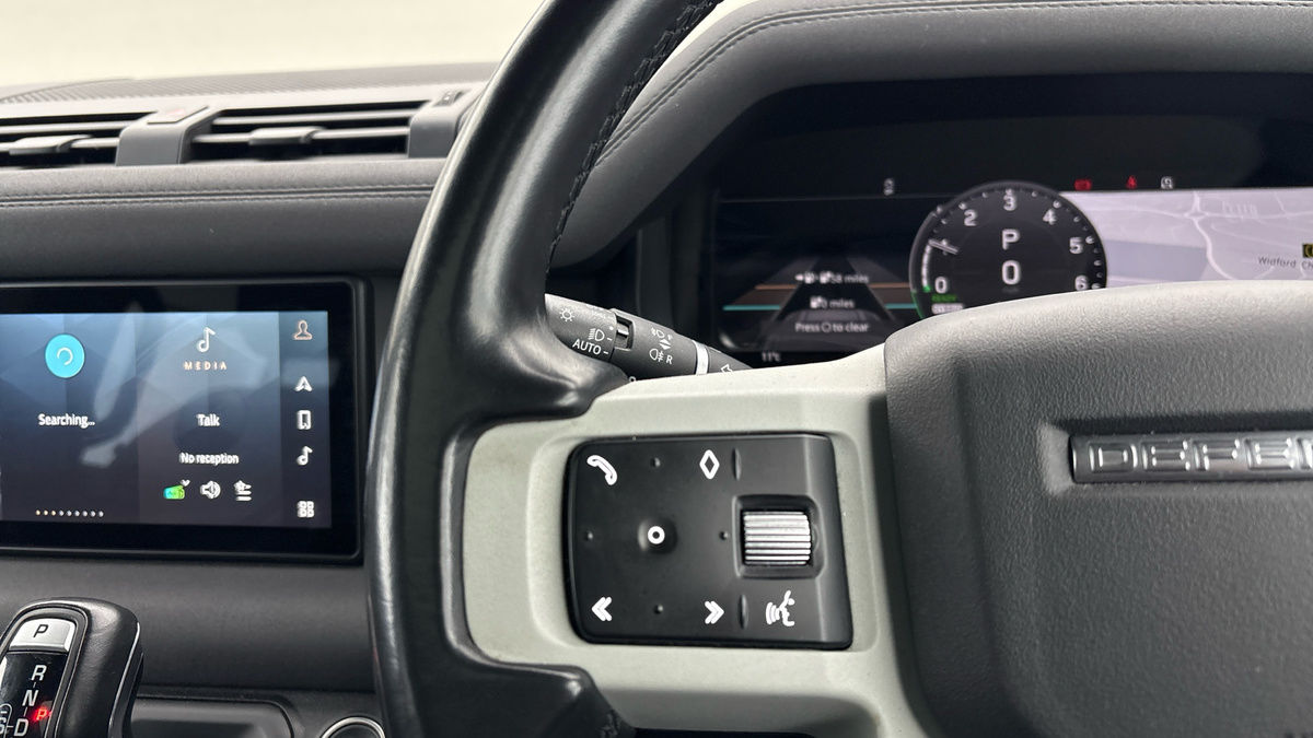 Used Land Rover Defender 2022 for sale - 77595027: Photo 13