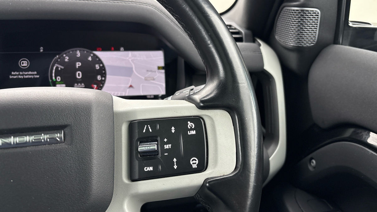 Used Land Rover Defender 2022 for sale - 77595027: Photo 14