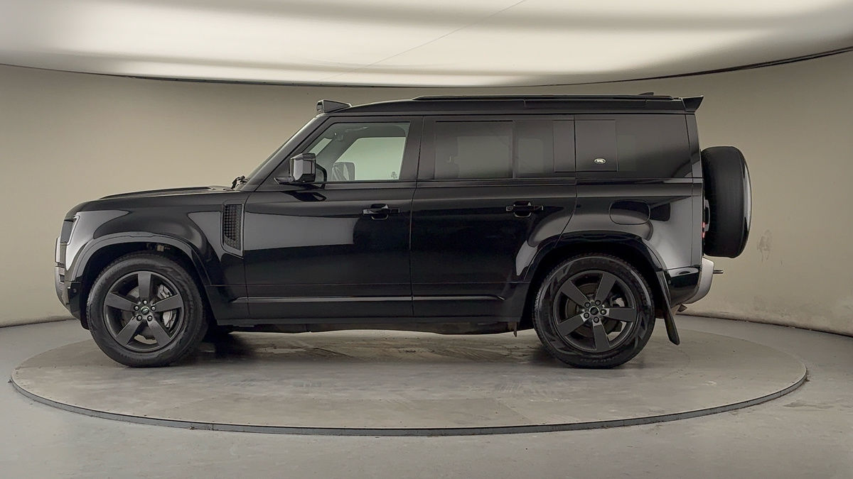 Used Land Rover Defender 2022 for sale - 77595027: Photo 15