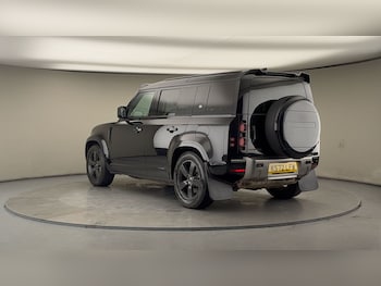 Used Land Rover Defender 2022 for sale - 77595027: Photo