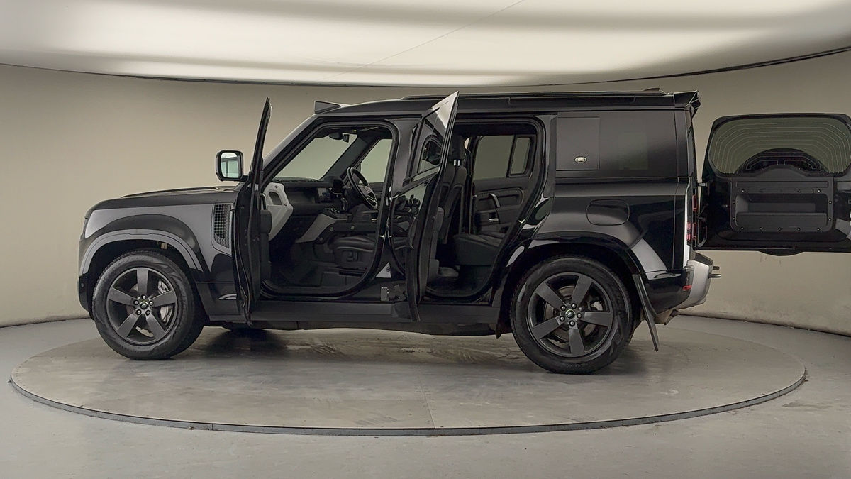 Used Land Rover Defender 2022 for sale - 77595027: Photo 47