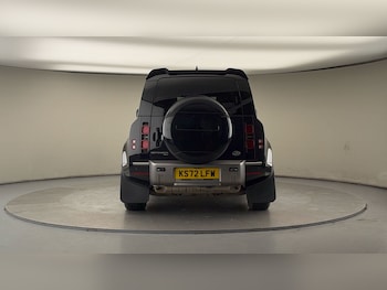 Used Land Rover Defender 2022 for sale - 77595027: Photo