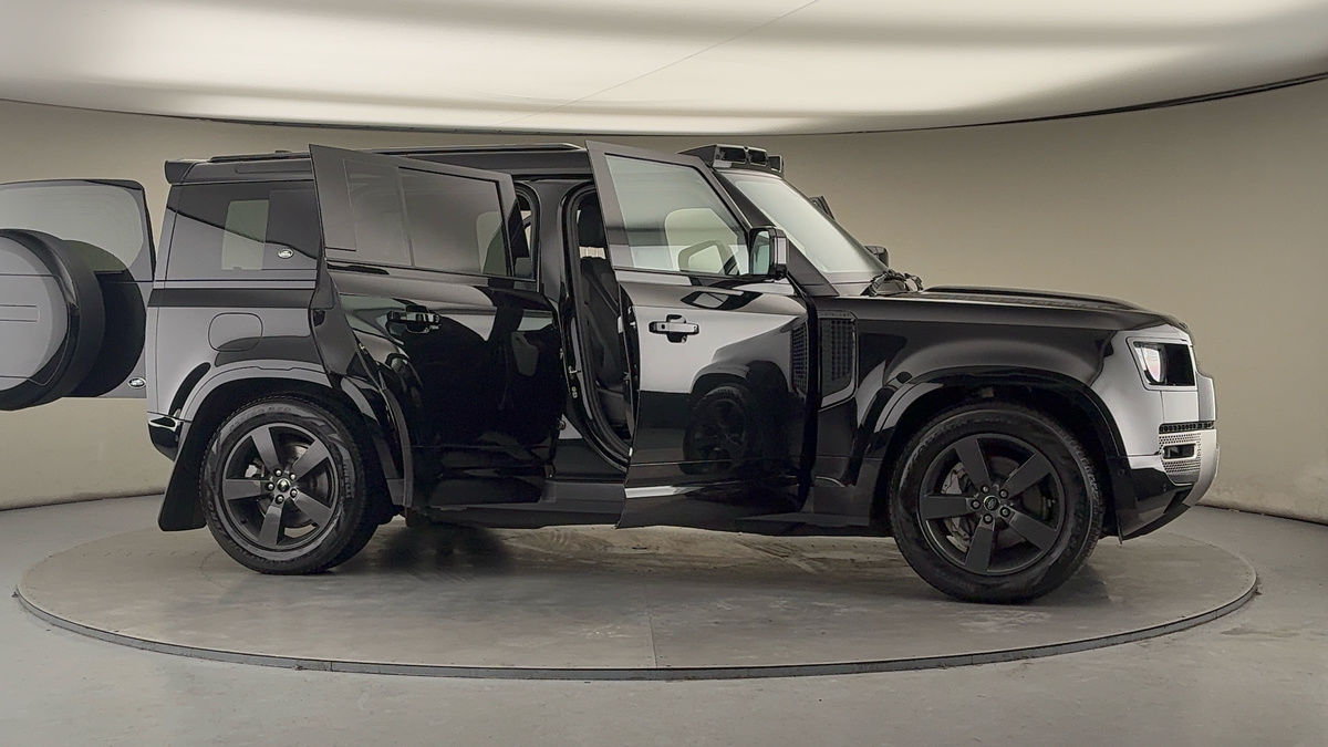 Used Land Rover Defender 2022 for sale - 77595027: Photo 56