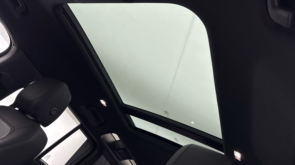 Used Land Rover Defender 2022 for sale - 77595027: Photo 6