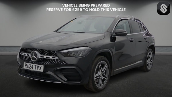 Used Mercedes-Benz GLA 2024 for sale - 76323909: Photo 3