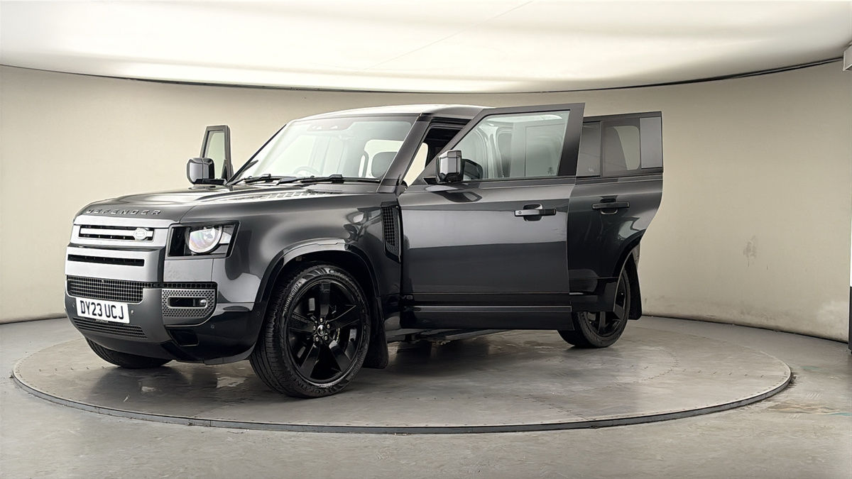 Used Land Rover Defender 2023 for sale - 78219477: Photo 22