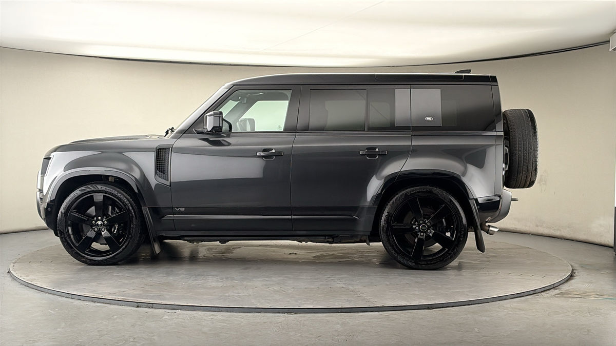 Used Land Rover Defender 2023 for sale - 78219477: Photo 28