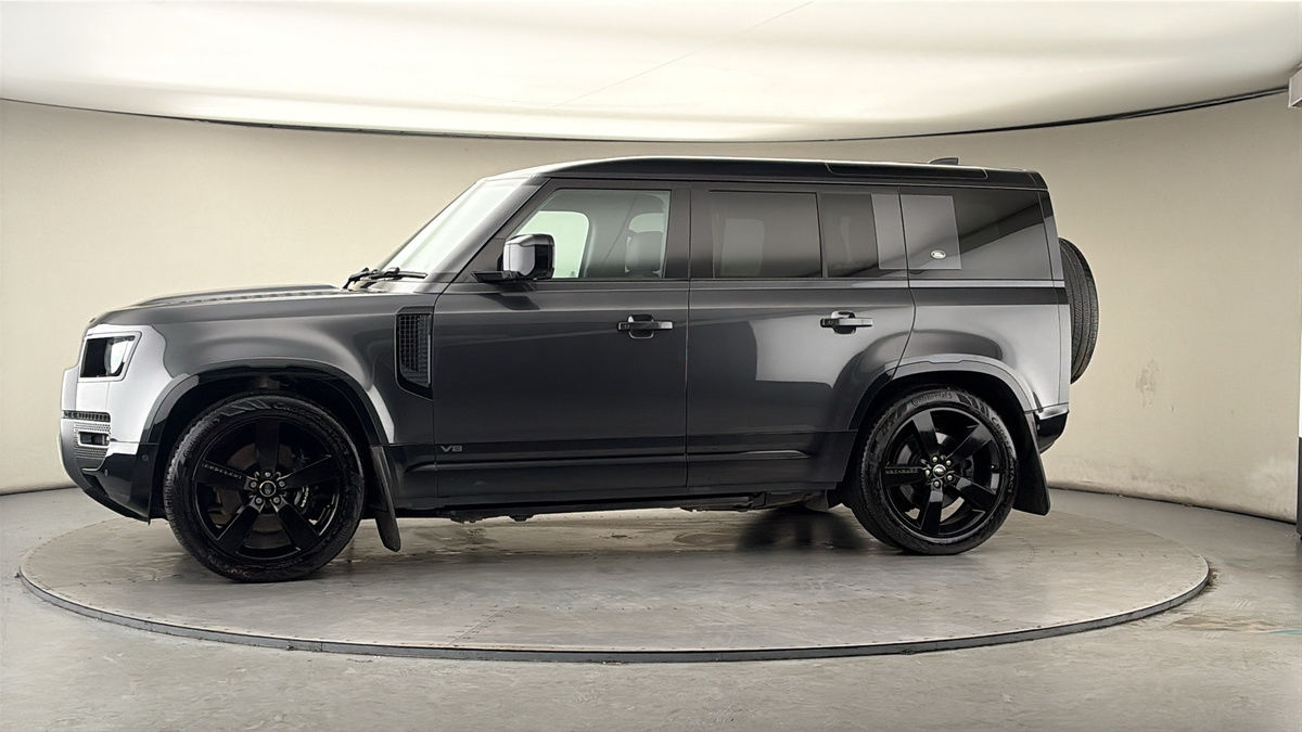 Used Land Rover Defender 2023 for sale - 78219477: Photo 29