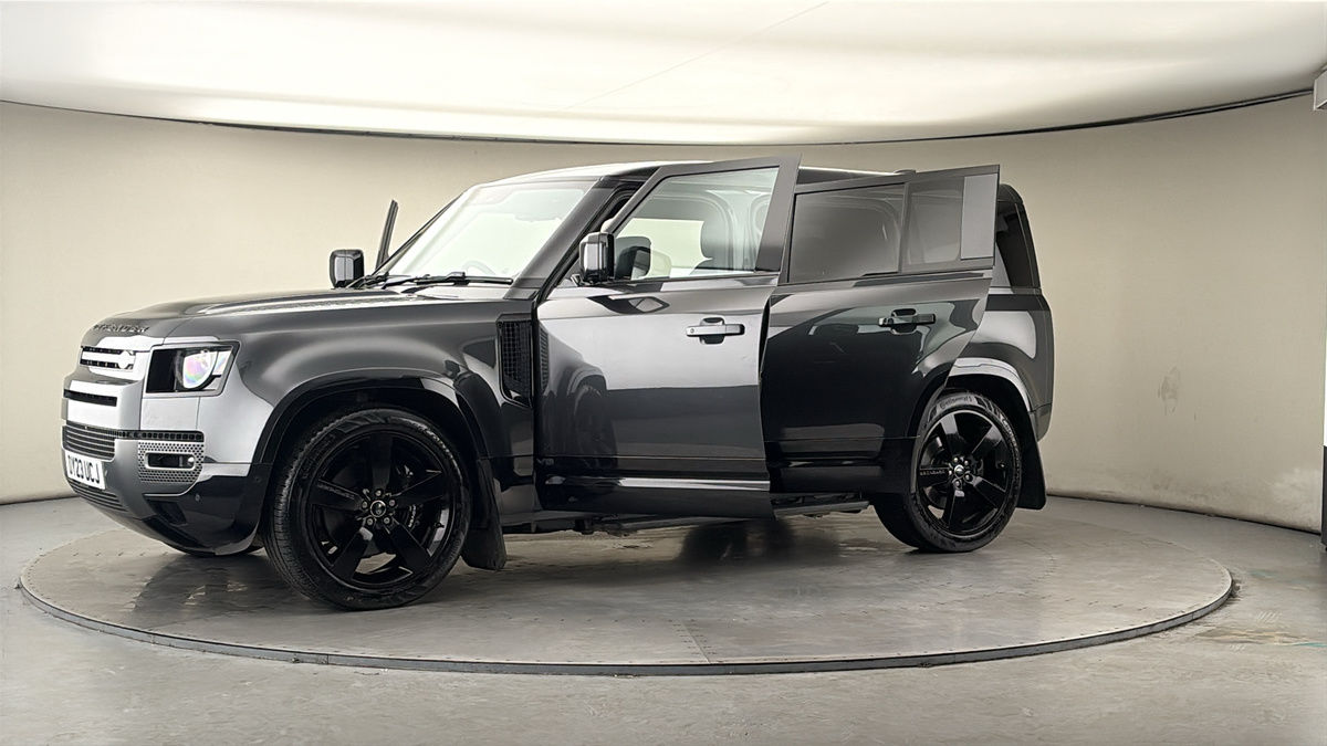 Used Land Rover Defender 2023 for sale - 78219477: Photo 49