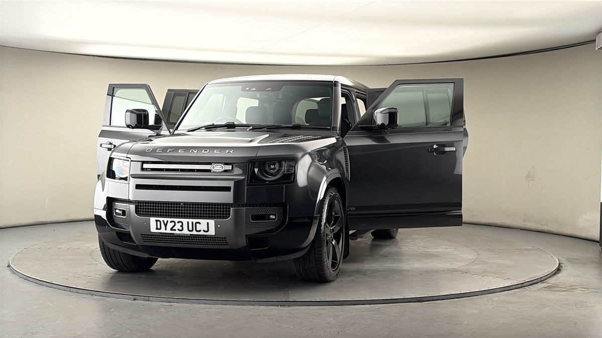 Used Land Rover Defender 2023 for sale - 78219477: Photo 51