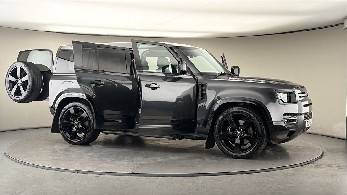 Used Land Rover Defender 2023 for sale - 78219477: Photo 55