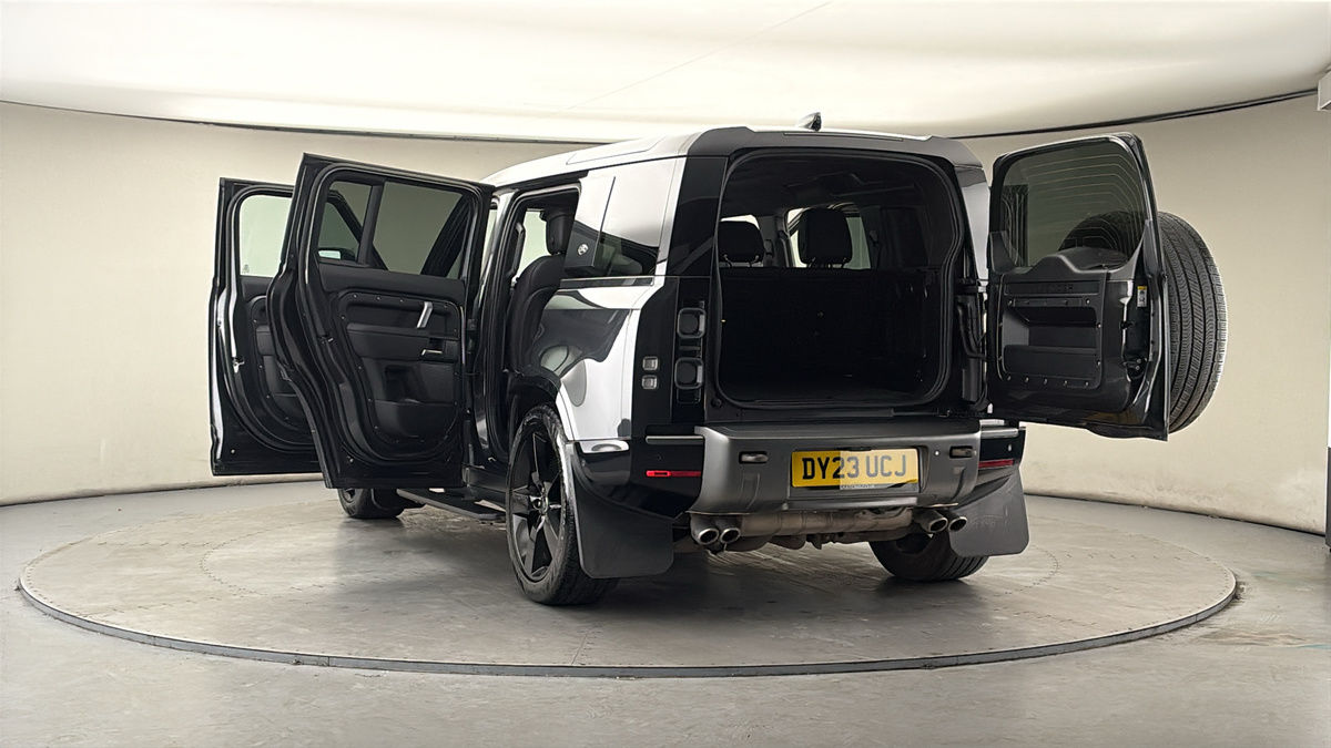 Used Land Rover Defender 2023 for sale - 78219477: Photo 62