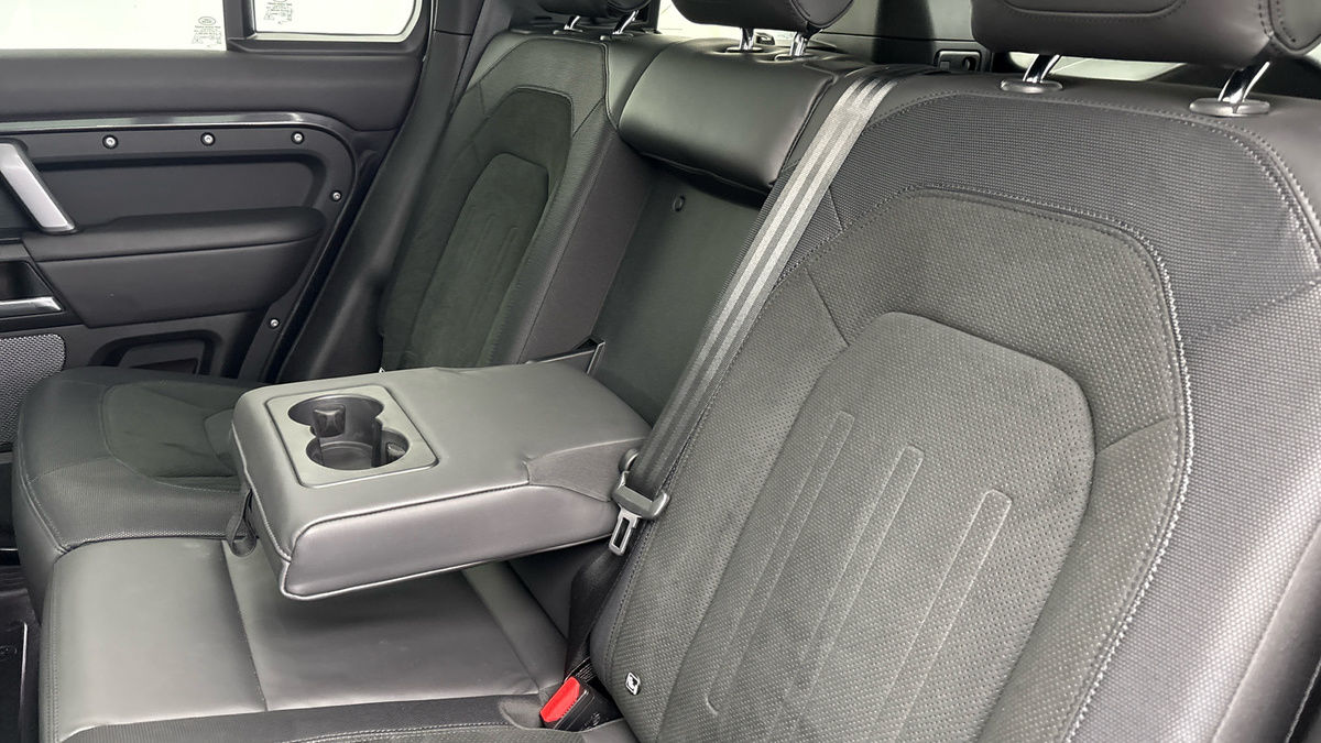Used Land Rover Defender 2023 for sale - 78219477: Photo 9